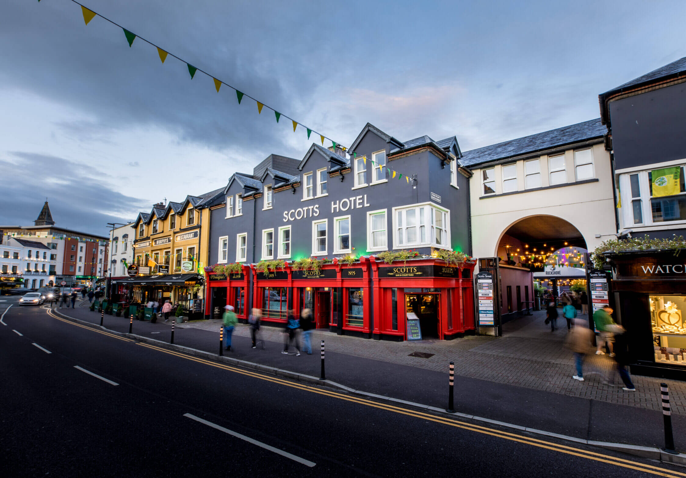 Scotts Hotel Killarney in Killarney town centre