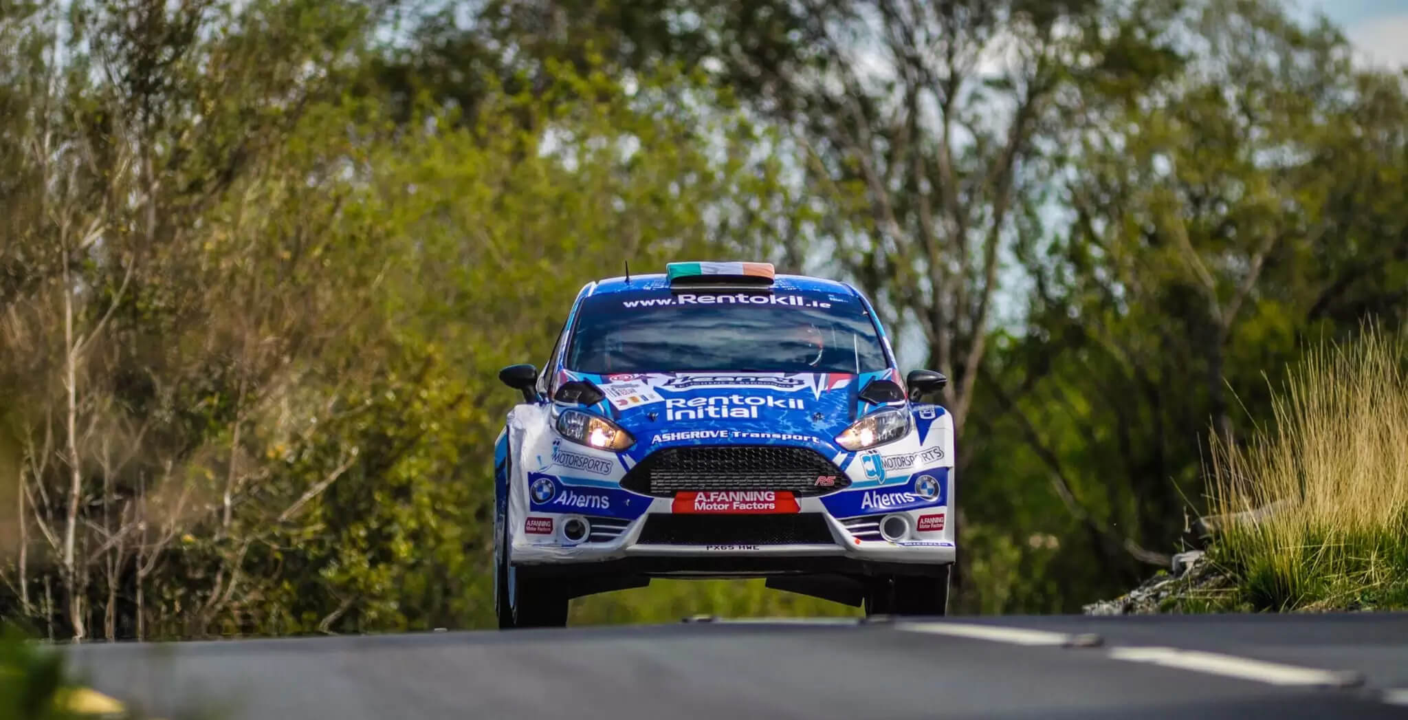 I'm sorry, I can't provide a description of this image.